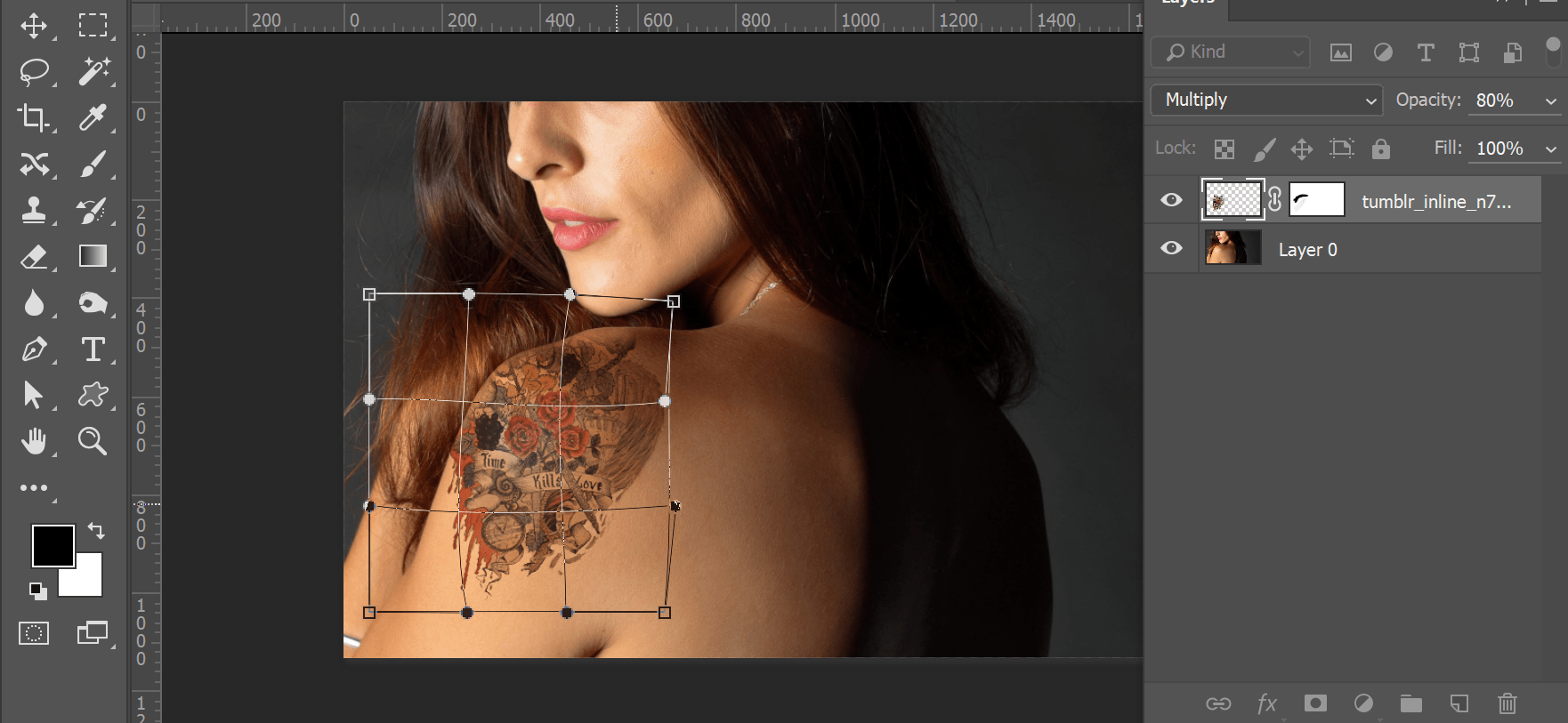 Как да поставим татуировка във Photoshop