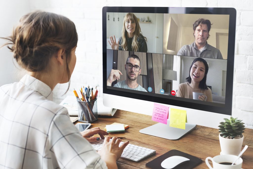 Успешни онлайн срещи - създаване на подходяща обстановка за срещата